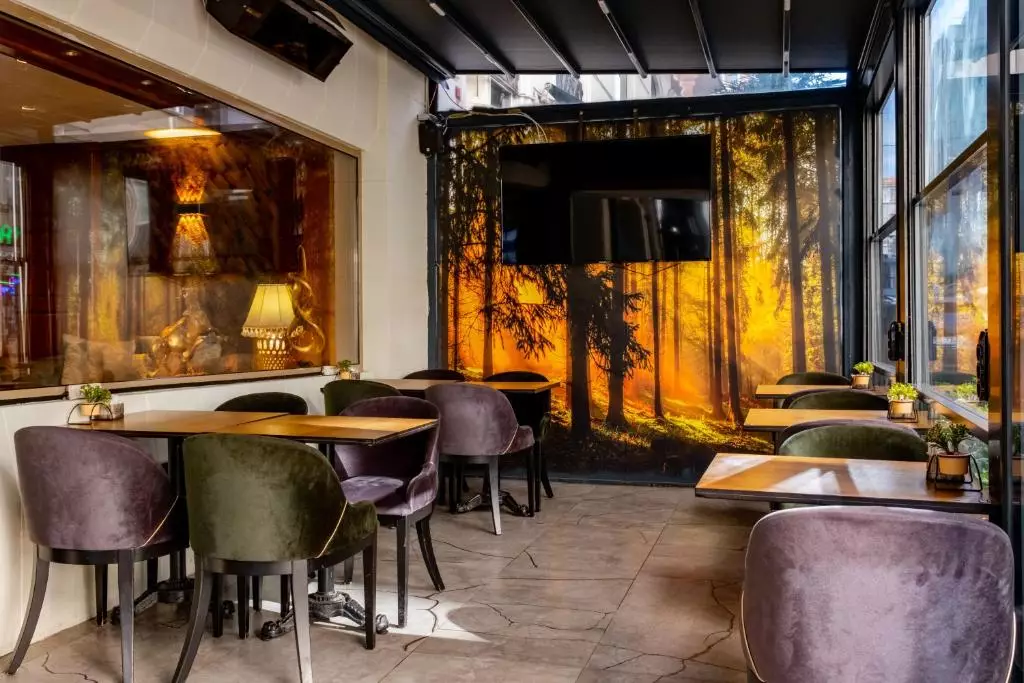Peak Star Hotel